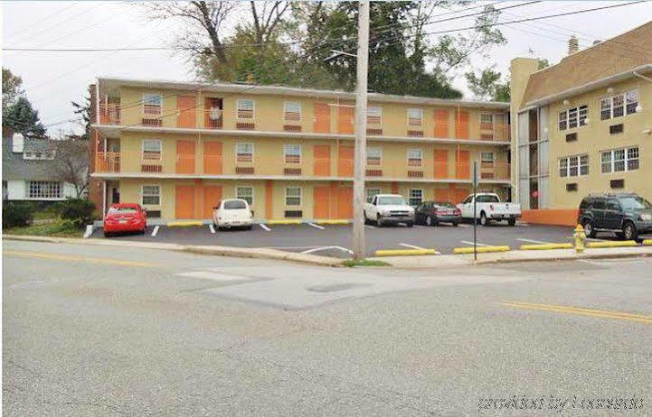 Media Inn & Suites Exterior foto